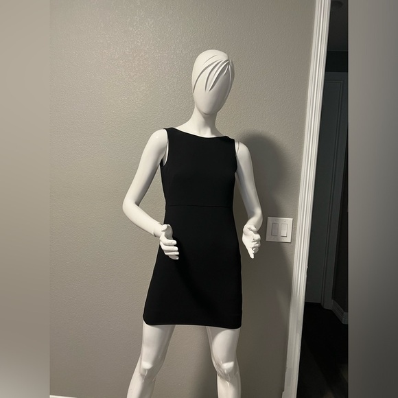 Alexander Wang Dresses & Skirts - Alexander Wang Black Open Back Mini Dress  size 0